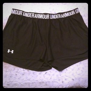Black under armour shorts